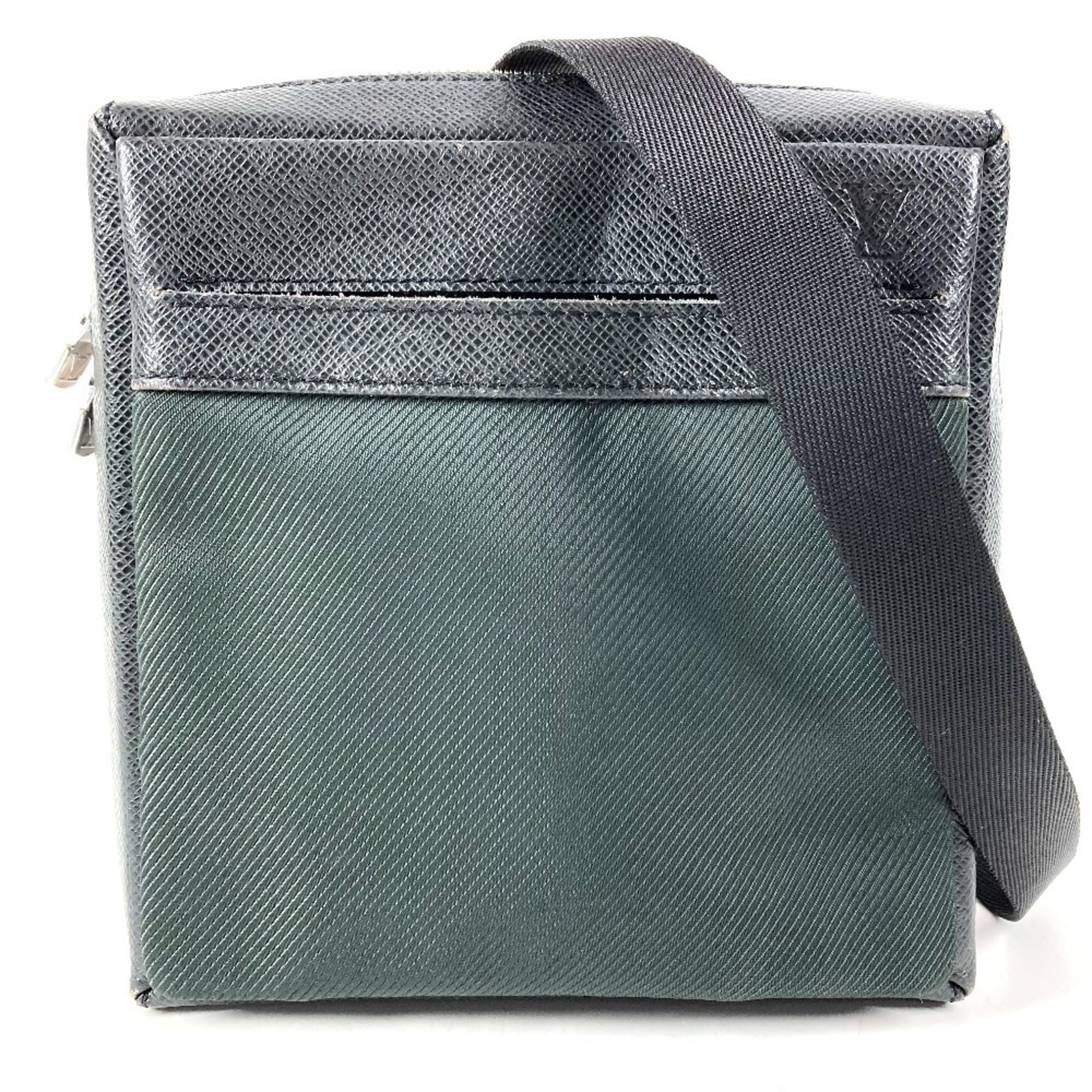 Louis Vuitton M30902 Taiga Sayan Crossbody Pouch Bag Shoulder Leather Nylon M...